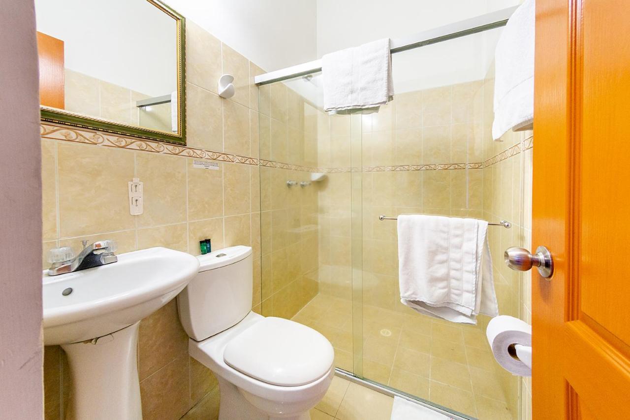 Ayenda Optimum Otel Pereira Dış mekan fotoğraf
